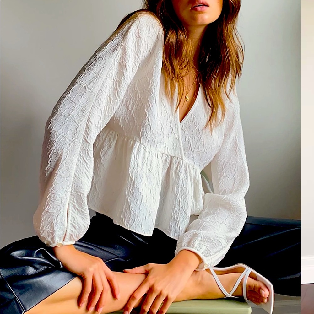 Aritzia Wilfred Peplum Augustine Blouse